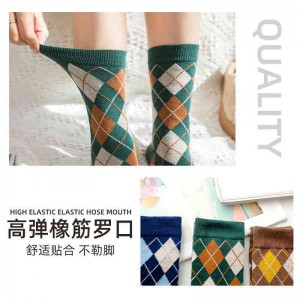 Socks Women&#039;s stockings in middle tube pile in autumn and winter cotton stockings