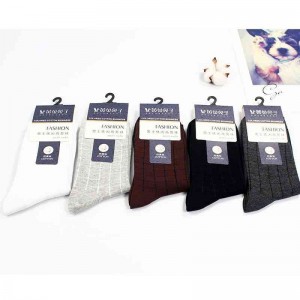 Men&#039;s autumn and winter cotton medium socks