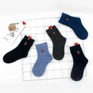 兒童襪4-8歲中筒棉襪純色男童襪