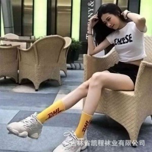 Xinjiang Cotton Socks Children&#039;s Sports Mid long tube Skateboarding Socks in Spring and Summer