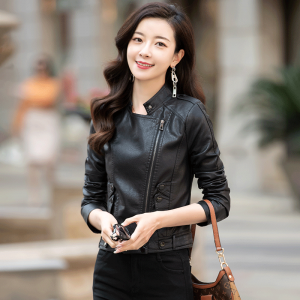 Women&#039;s clothing. Coat. A short paragraph. The collar. Leather jacket. Motorcycle leather jacket