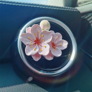 자동차 INS 복숭아꽃 송풍구 복숭아꽃 에어컨 입구 장식 향수 