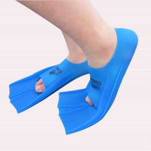 Snorkeling silicone short flippers for children&#039;s training Adult diving equipment short flippers