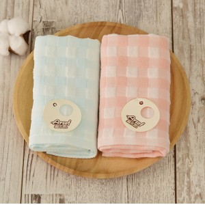 Cotton 4-layer gauze children&#039;s towel baby cute little towel