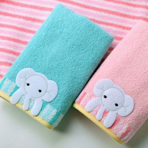 Class A cotton children&#039;s small towel, water absorbing face towel, face washing towel