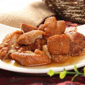 Braised pork can Dongpo Braised Pork cooked food