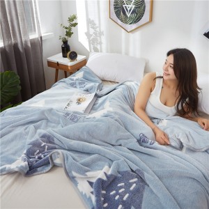 Flannel blanket air conditioning blanket nap blanket student dormitory single bed blanket