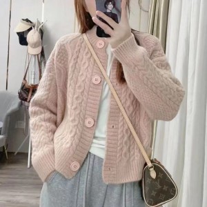 Fried Dough Twists sweater coat for women in early spring and autumn 2023 new popular women&#039;s clothing age reduction beautiful foreign top knitting cardigan