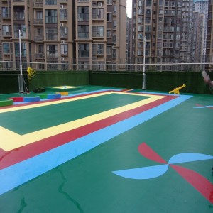 Открытый спортивный балкон из ПВХ, верхний этаж, резиновый корт, пластиковый пол, водонепроницаемый солнцезащитный и противоскользящий детский сад EPD