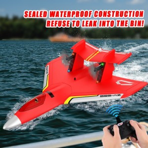 Fall-resistant and collision-resistant remote control fun simulation aircraft