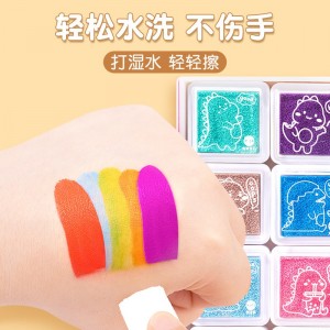 Children&#039;s finger painting, coloring, drawing album, kindergarten, palm dot painting, toys, ink clay painting tools, pigments are non-toxic